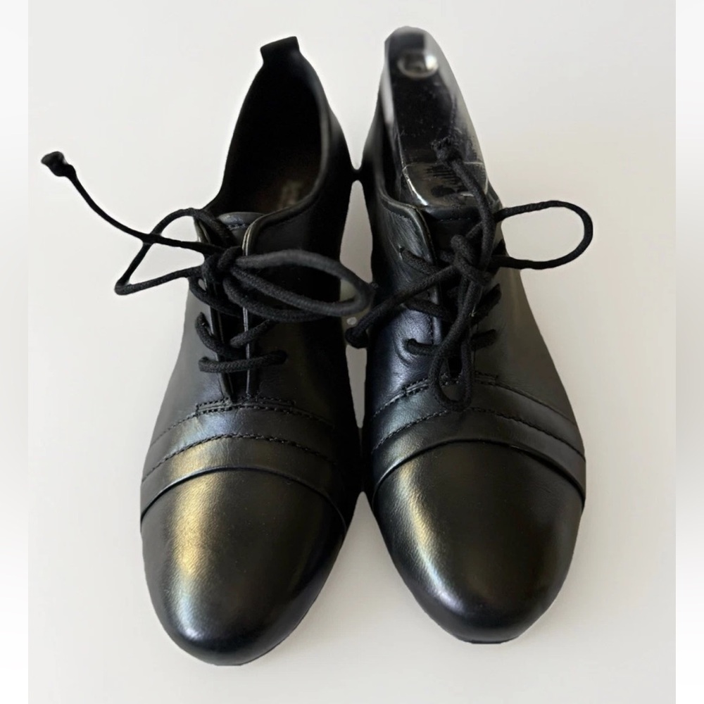 New Josef Siebel Black Leather Lace Up Booties Sz 37/6.5